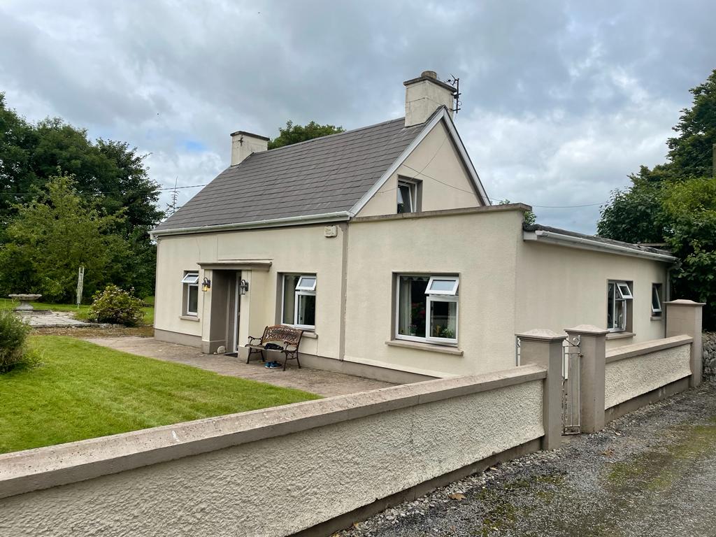 3 Bedroom Cottage | The Cottage, Shanballymore, Co. Cork P51 KF24