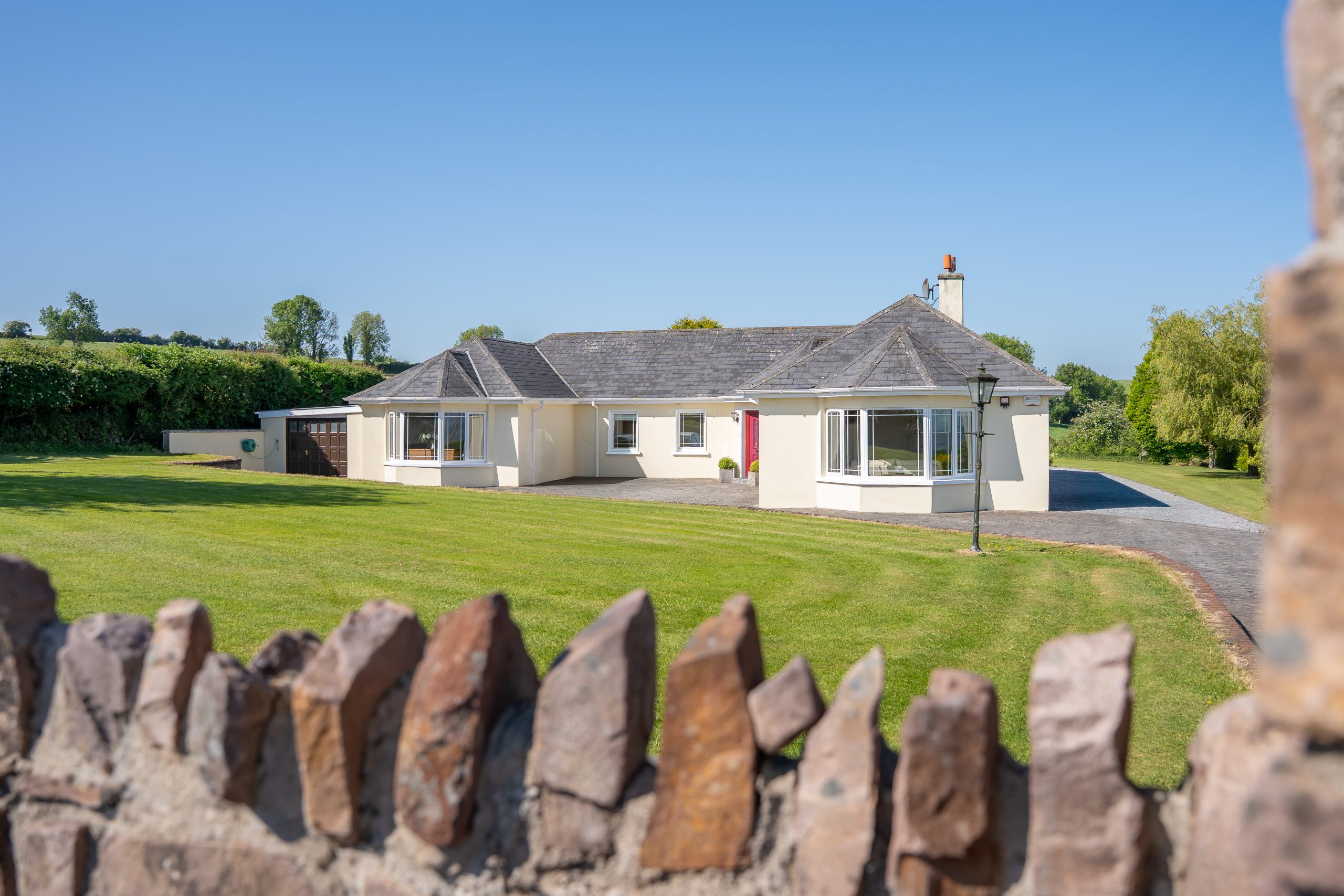 4 Bedroom Detached House on 0.85 Acre Site with Attached Garage | Riverview House, Boolabwee, Fermoy, Co. Cork P61HX47