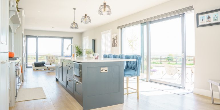 Corrin View Kitchen-Sitting Room-4