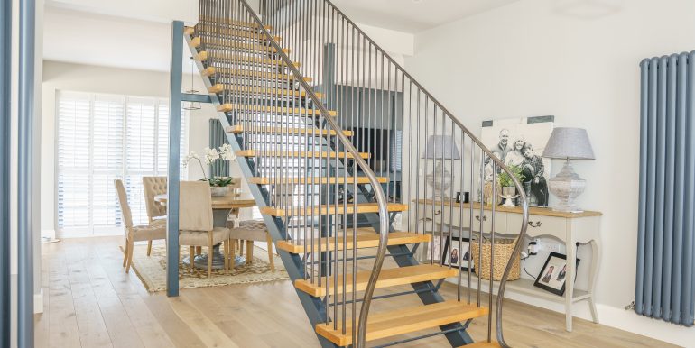 Corrin View Stairs-Sitting Room-1